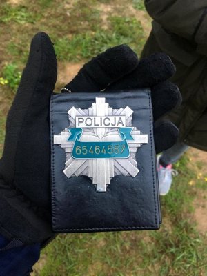 Odznaka policyjna.