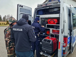 Policjanci polscy i litewscy