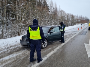 Policjanci na drodze