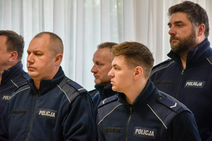 policjanci na spotkaniu wielkanocnym