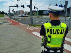 Policjanci w rejonie przejść dla pieszych