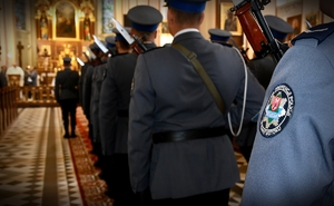 Policjanci na Mszy Świętej