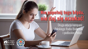 Plakat kampanii. Przy biurku siedzi kobieta, która siedzi z telefonem w ręku.