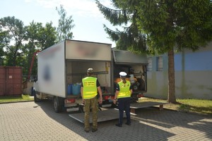 policjant, strażnik graniczny , pojazdy dostawcze