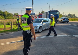 policjanci na drodze