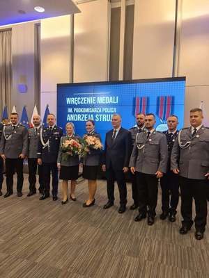 wyroznieni wraz z mnistrem i kgp