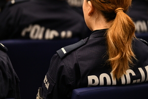 Policjanci podczas podoficerki