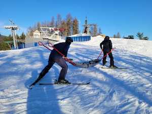 policjanci podczas zawodów