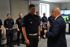 WYRÓŻNIENIA DLA NAJLEPSZYCH POLICJANTÓW RUCHU DROGOWEGO