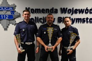 WYRÓŻNIENIA DLA NAJLEPSZYCH POLICJANTÓW RUCHU DROGOWEGO