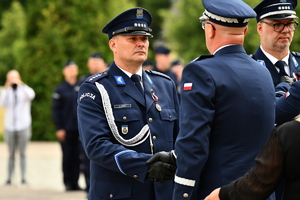 OBCHODY ŚWIĘTA POLICJI W 106. ROCZNICĘ POWSTANIA POLICJI PAŃSTWOWEJ