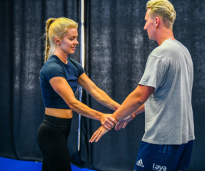 policjanci podczas szkolenia z lekarzami