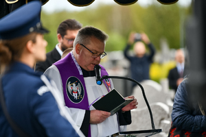 policjanci podczas pogrzbu