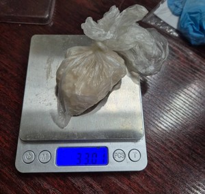 zawiniątko z kryształem