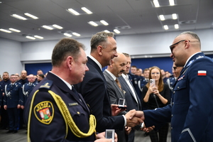 Uroczysta zbiórka z okazji 35-lecia Oddziału Prewencji Policji w Białymstoku