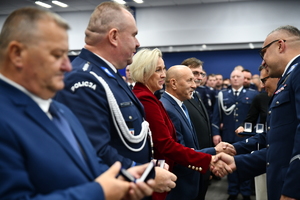 Uroczysta zbiórka z okazji 35-lecia Oddziału Prewencji Policji w Białymstoku