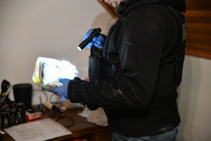 służby mundurowe podczas realizacji