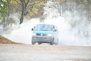 policjanci, strażnicy graniczni i uczniowie