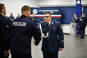19 PODLASKICH POLICJANTÓW ZŁOŻYŁO ŚLUBOWANIE