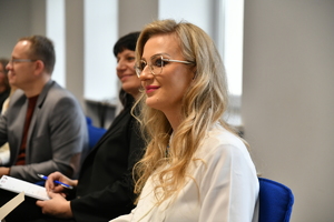 jury podczas wybierania prac