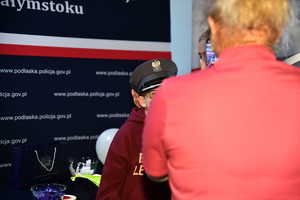 Podlascy policjanci z wizytą u najmłodszych pacjentów szpitala dziecięcego