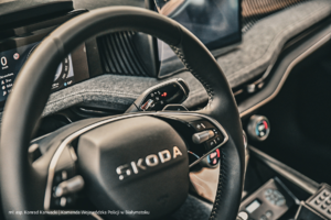 Nowe nieoznakowane radiowozy w służbie podlaskiej policji