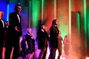 POLICJANCI I GOŚCIE NA KONCERCIE W FILHARMONII