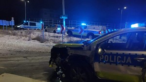 Policjanci wraz z zatrzymanym