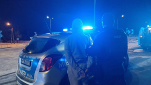 zatrzymany w kajdankach