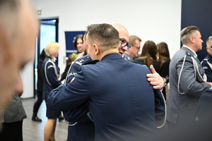 policjanci zakonczenie