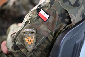 "NA SPORTOWO Z CZYSTĄ GŁOWĄ" TURNIEJ KLAS MUNDUROWYCH - uczestnicy oraz organizatorzy