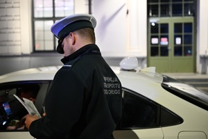 KONTROLE TAKSÓWEK - WSPÓLNA AKCJA POLICJI, INSPEKCJI TRANSPORTU DROGOWEGO, Strazy Granicznej i KAS