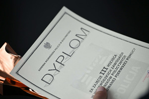 ZNAMY ZWYCIĘZCÓW WOJEWÓDZKICH ELIMINACJI DO XI OGÓLNOPOLSKICH ZAWODÓW RATOWNIKÓW POLICYJNYCH Z KWALIFIKOWANEJ PIERWSZEJ POMOCY