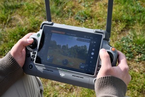 dron podczas cwiczen