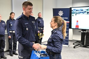 WYRÓŻNIENIA DLA NAJLEPSZYCH POLICJANTÓW RUCHU DROGOWEGO