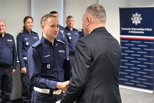 WYRÓŻNIENIA DLA NAJLEPSZYCH POLICJANTÓW RUCHU DROGOWEGO