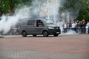 noc muzeum, pokazy policjantów i stoiska profilaktyczne