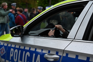 noc muzeum, pokazy policjantów i stoiska profilaktyczne