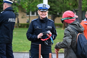 noc muzeum, pokazy policjantów i stoiska profilaktyczne