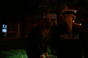 noc muzeów-pokazy policyjne i stoiska profilaktyczne