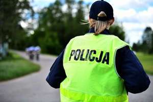 policjanci podczas zawodów