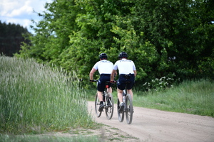 policjanci podczas zawodów
