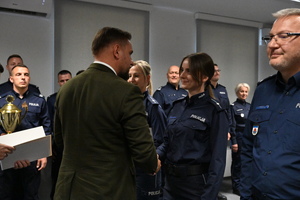 policjanci