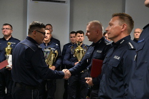 policjanci