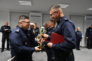 policjanci