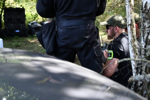 policjanci podczas ćwiczeń