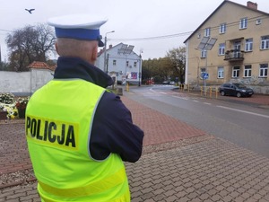 policjacni podczas działan w rejonach przejsc dla pieszych