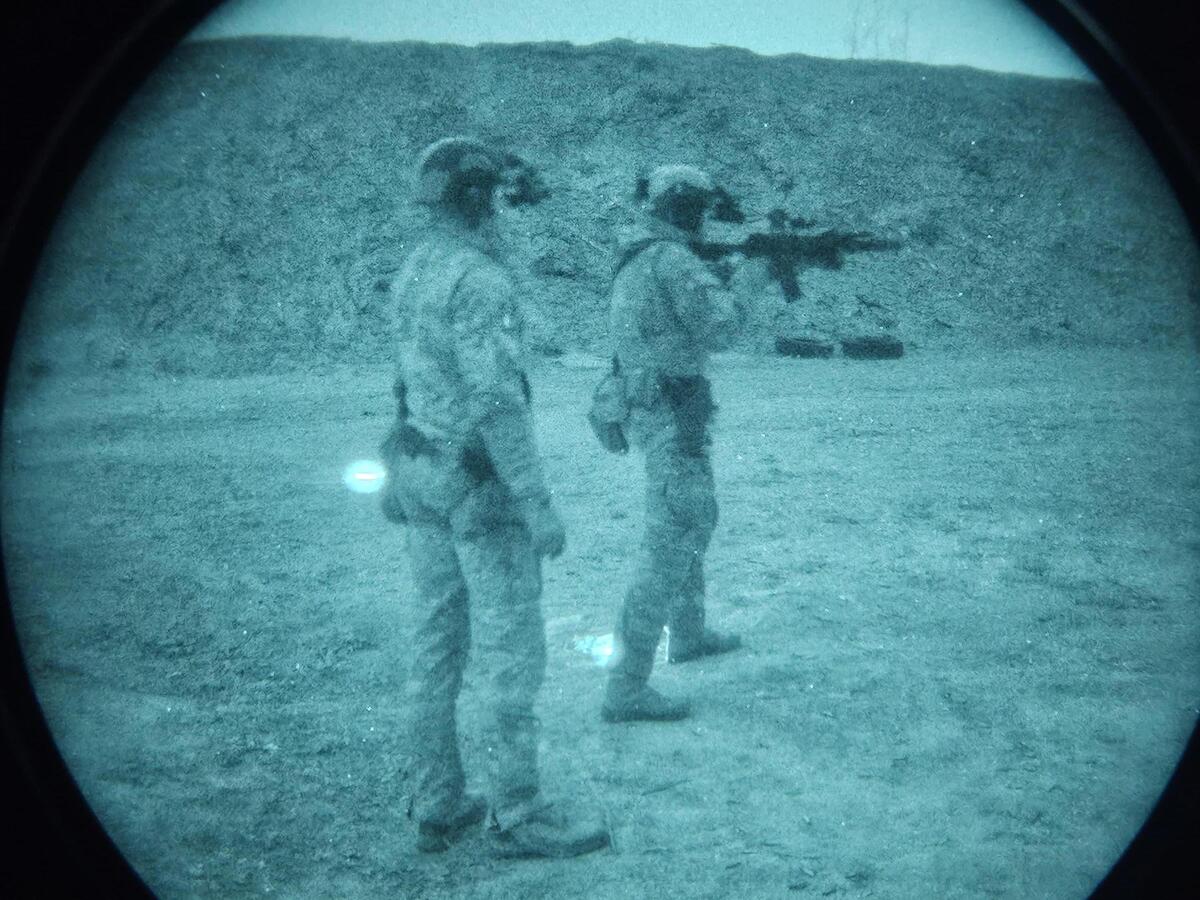 Szkolenie strzeleckie SPKP w warunkach ograniczonej widoczności